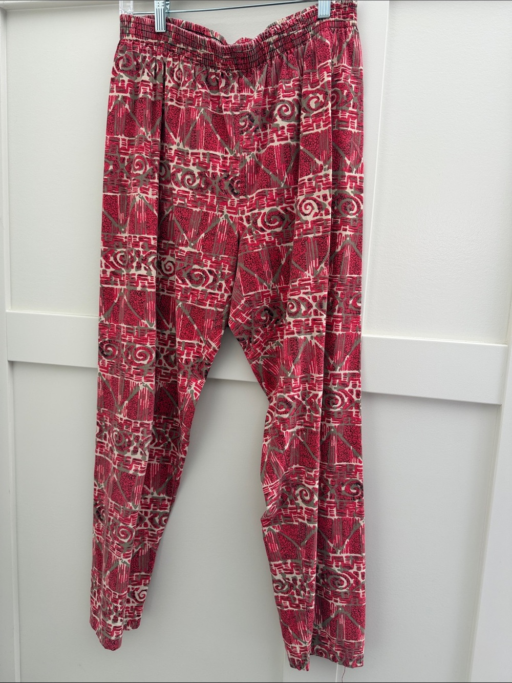 Source Unknown Red and Cream Geometric Print pants